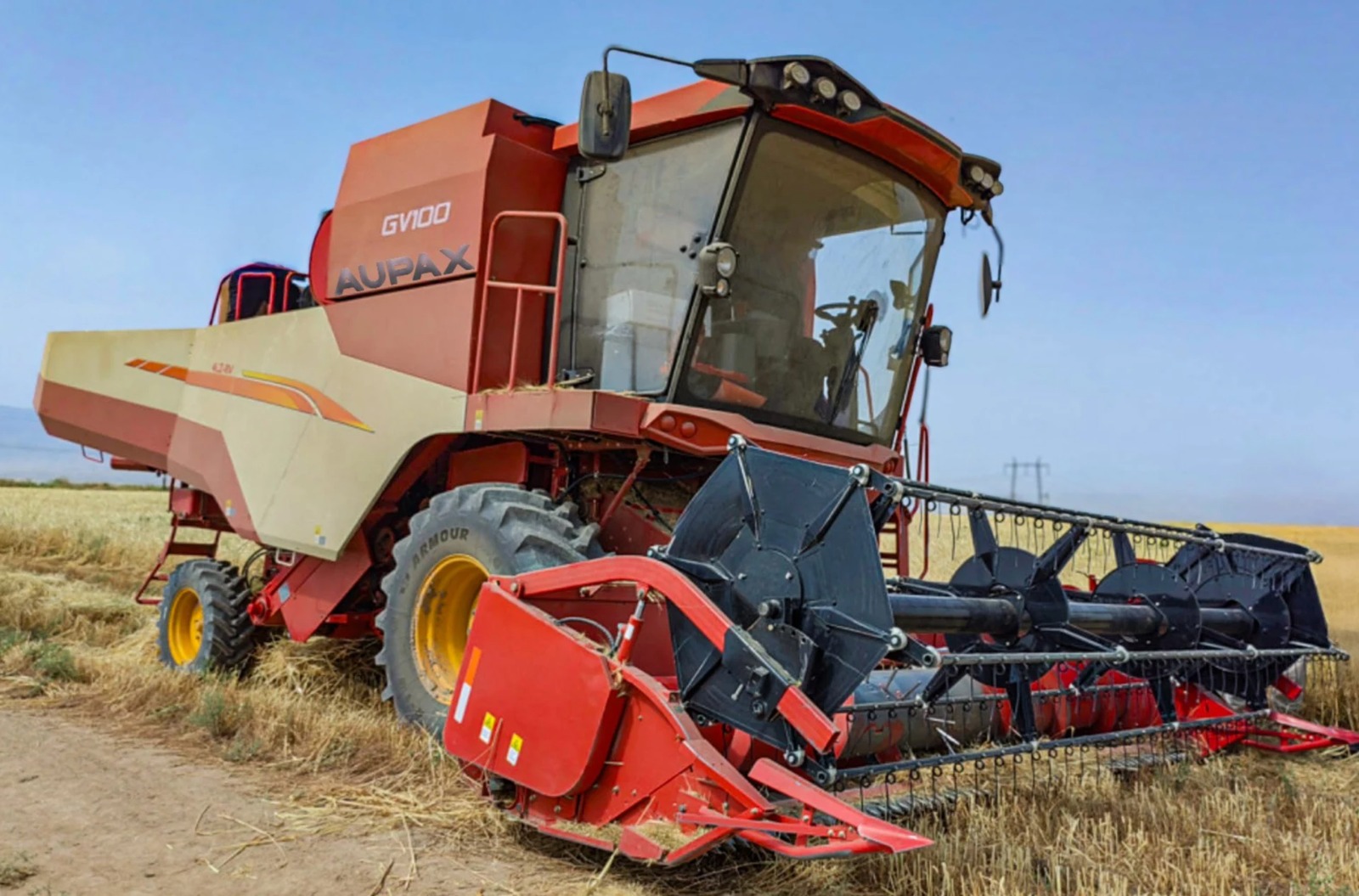 Megjelentek a kínai kombájnok az EU piacán, a siker borítékolható